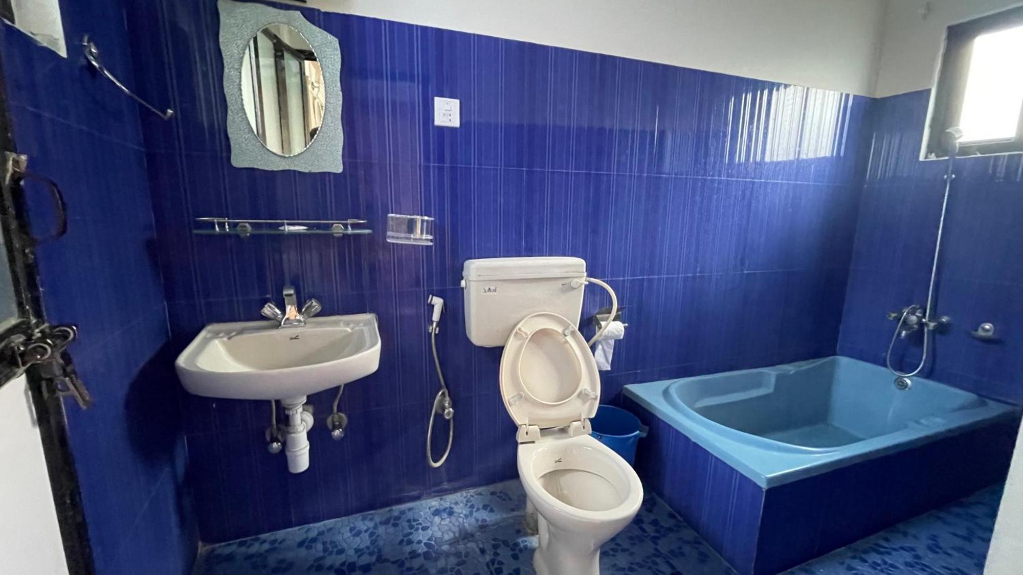 Hotel Hakoniwa Pokhara Buitenkant foto